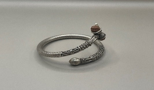 Unknown silver bangle with Rudraksha details