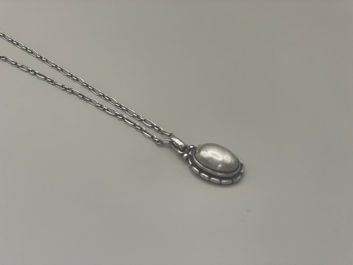 Georg Jensen Heritage pendant with silver chain